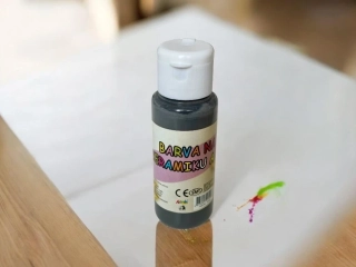 Barva na sklo a keramiku 60ml- šedá